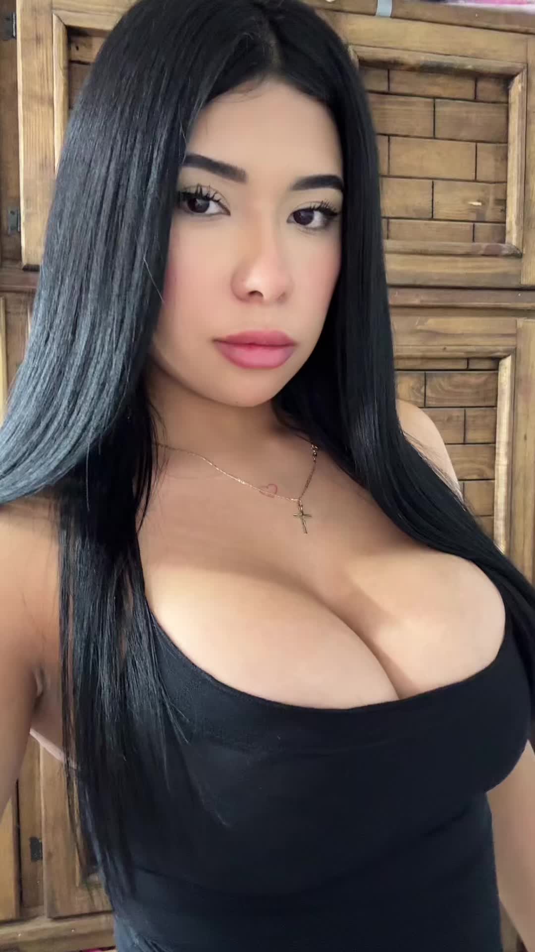 @Daniela Guzmán💞