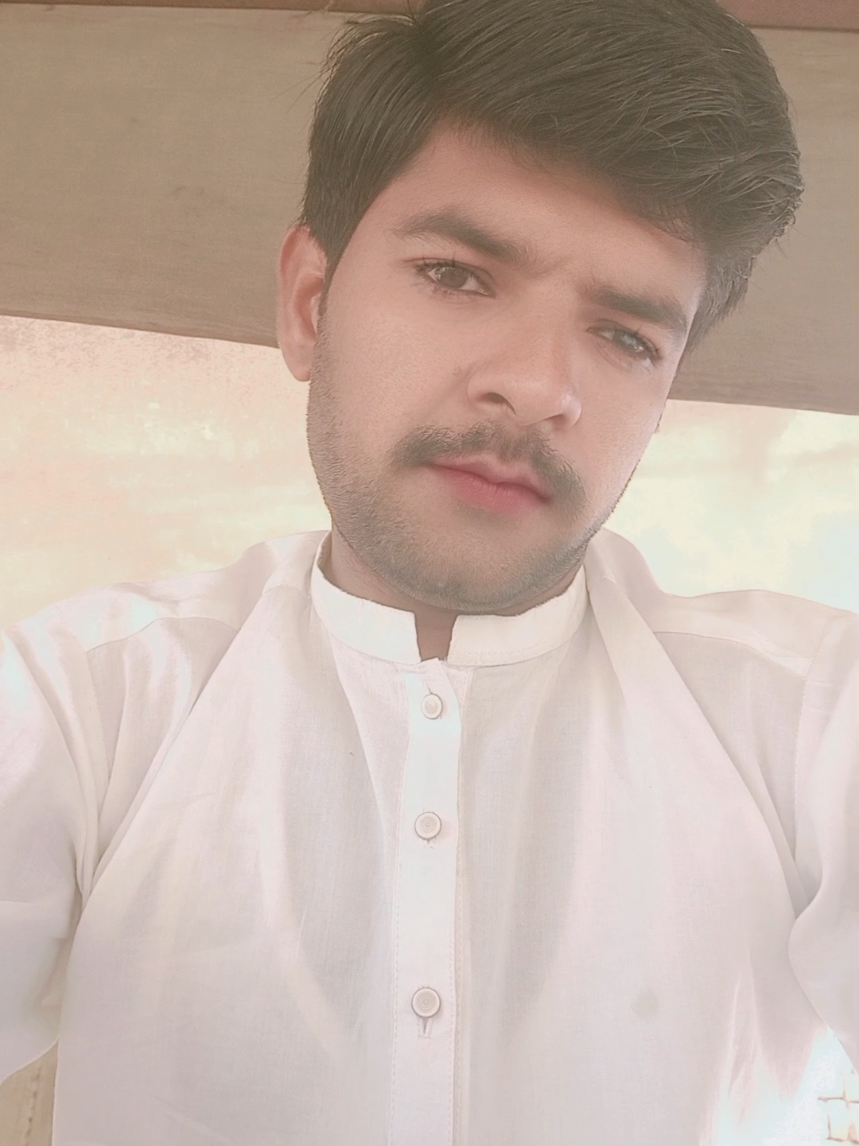 @꧁❣️qureshi.بھائی❣️꧂