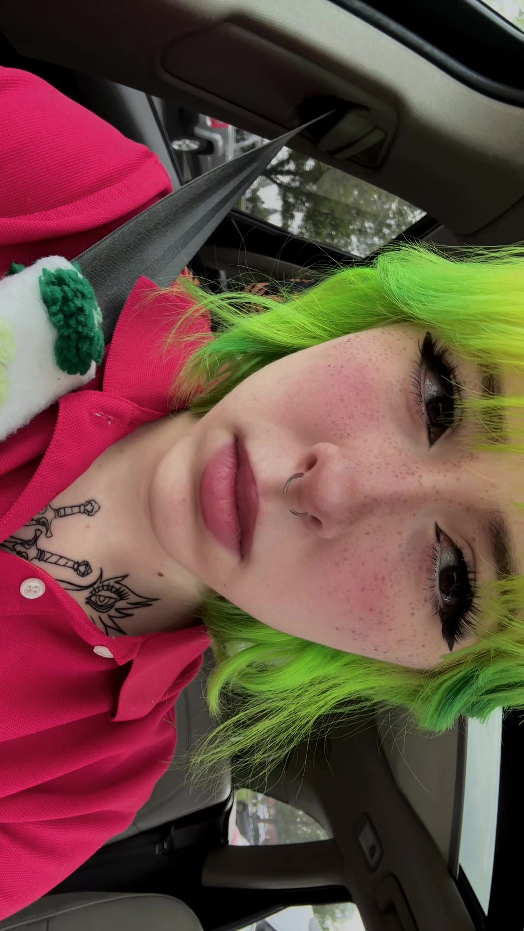@impineapplegg