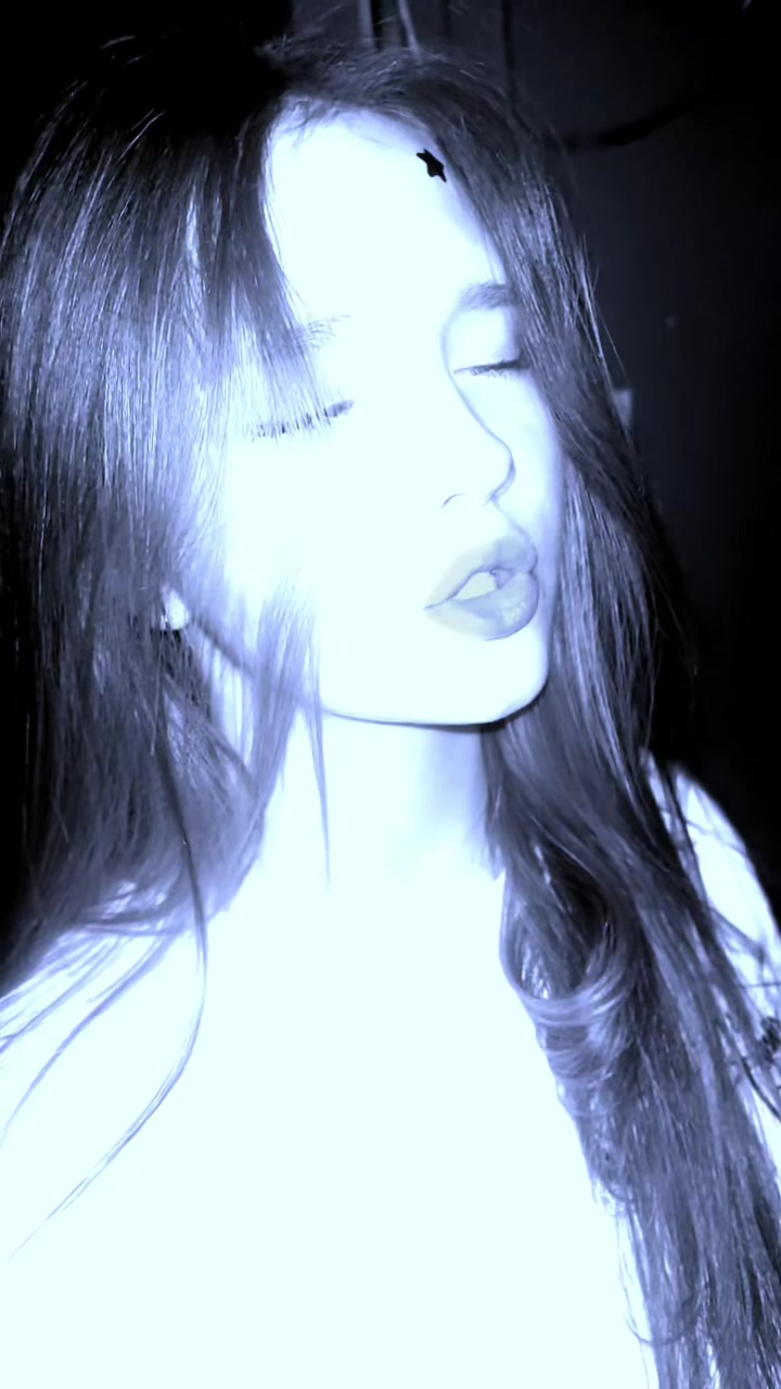 @⋆ Niki ⋆
