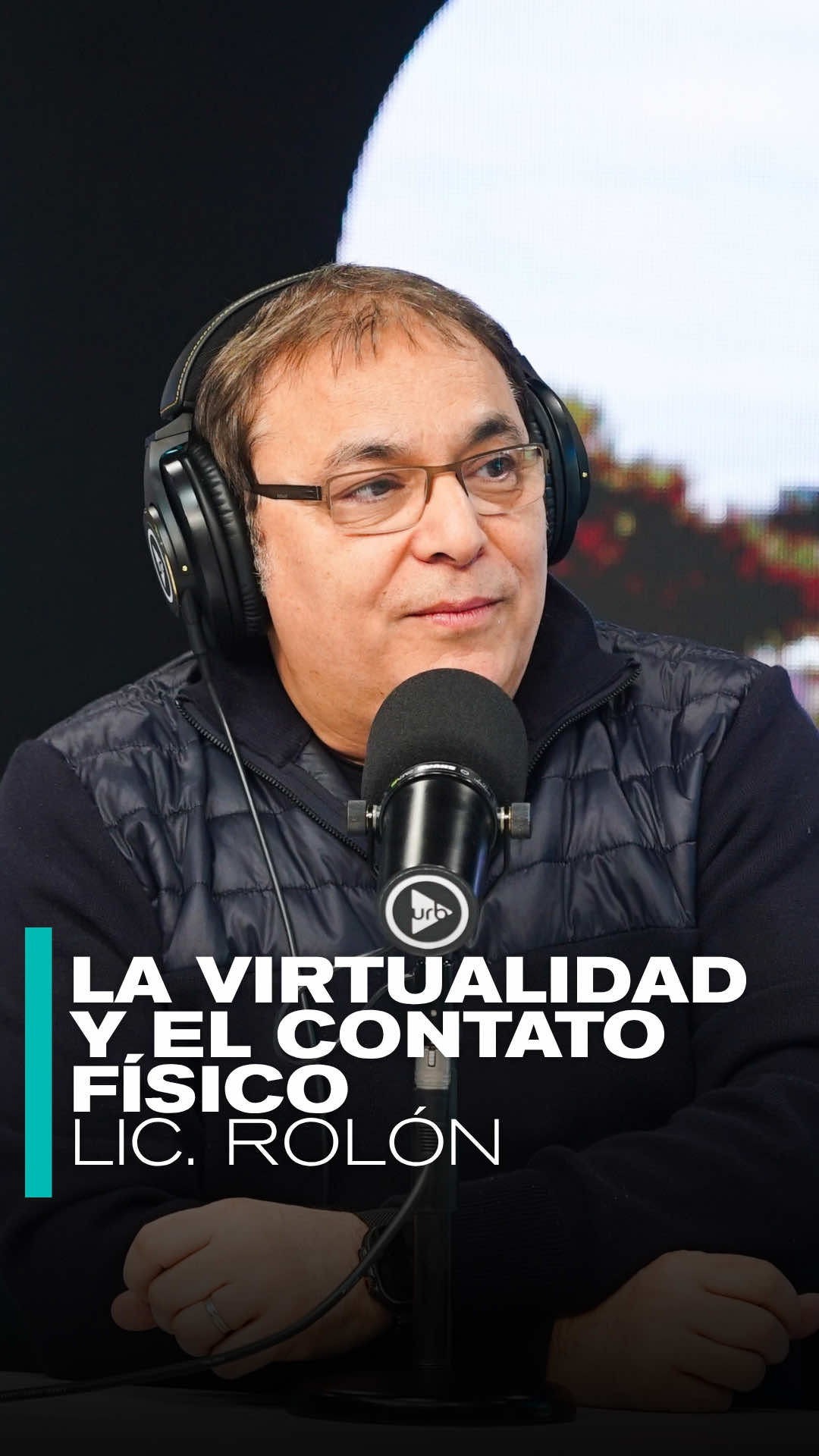 @UrbanaPlayFm