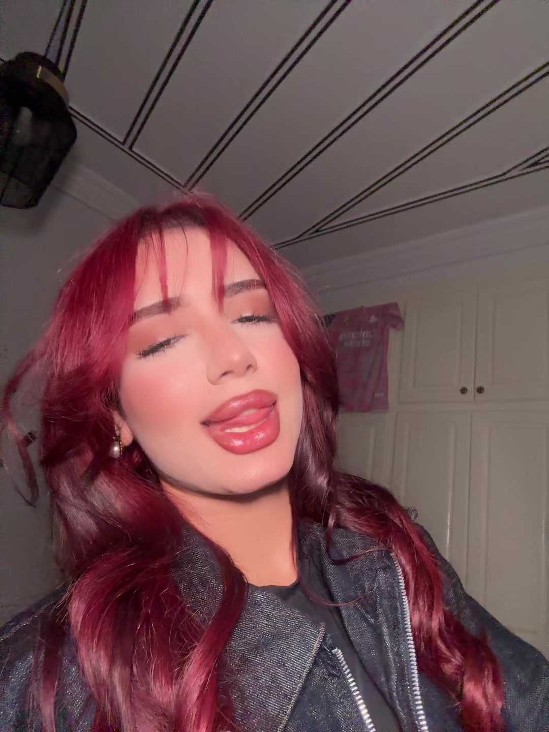 @N