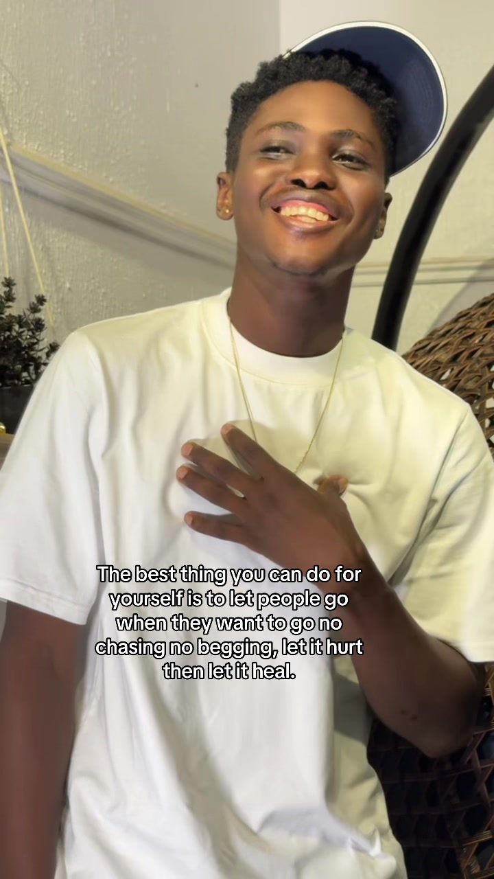 @OLA 🍫😈®️
