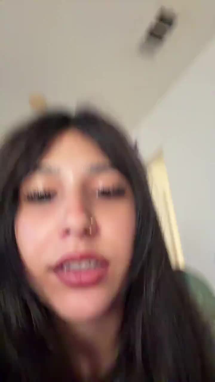 @𝓘𝓿𝔂 𝓳𝓸𝓷𝓮𝓼