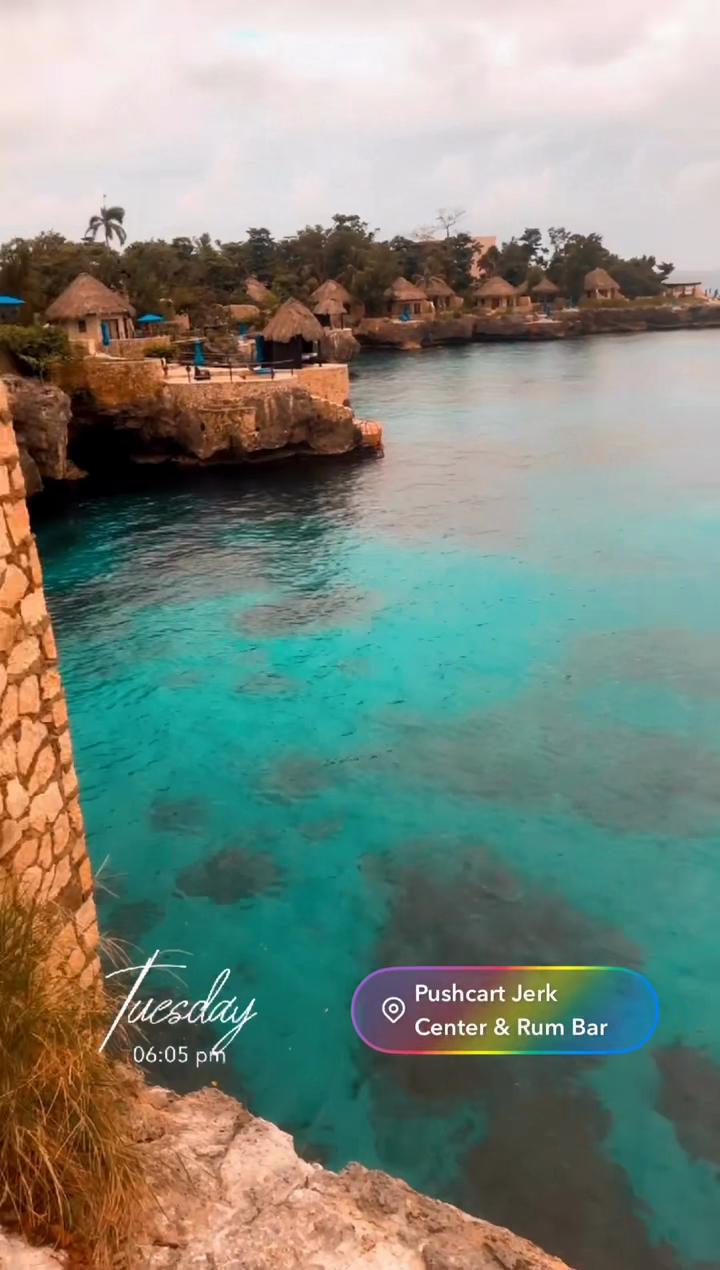 @Soft Eyes 😉🇯🇲🇺🇸