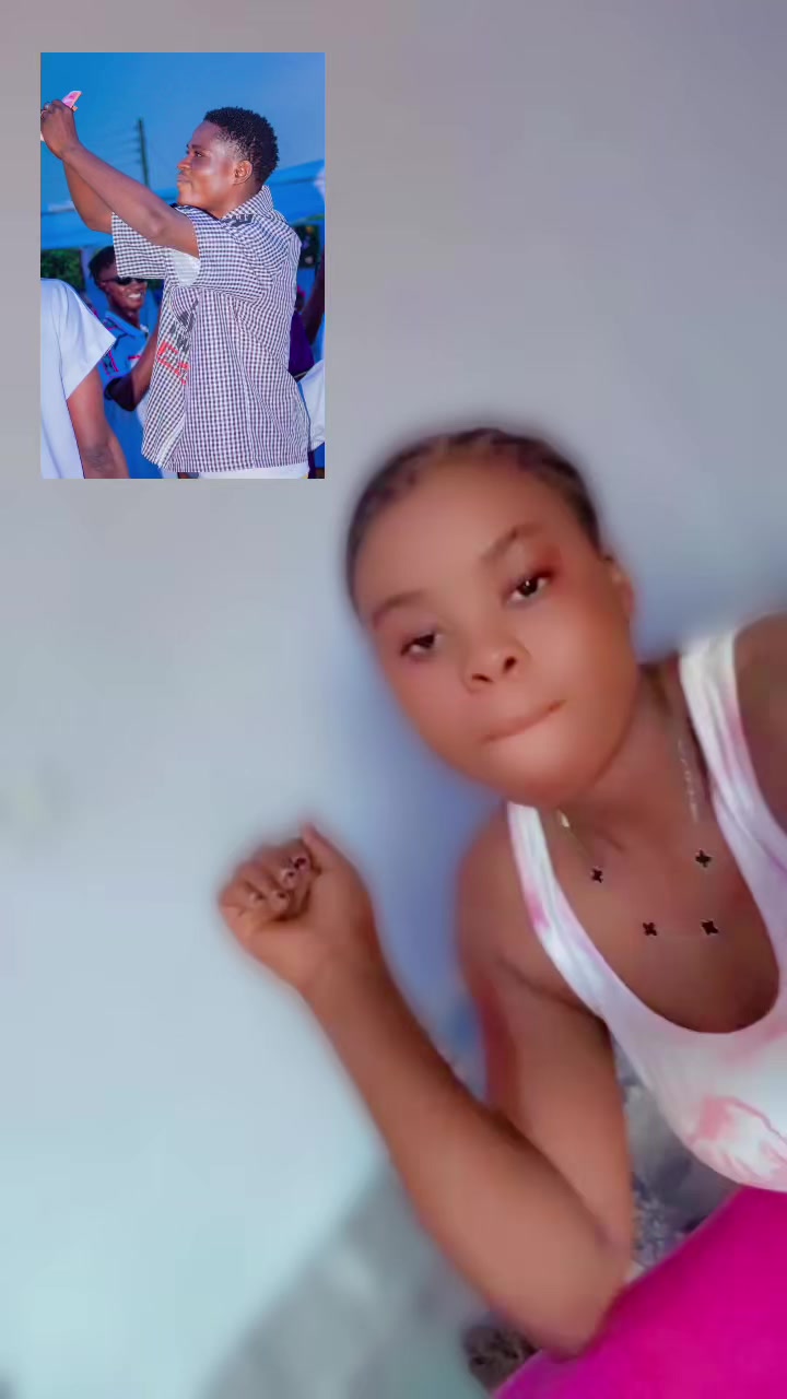 @&bull;\&bull;IS~ME~BLEZZ🦋QUEEN&bull;\&bull;🤭