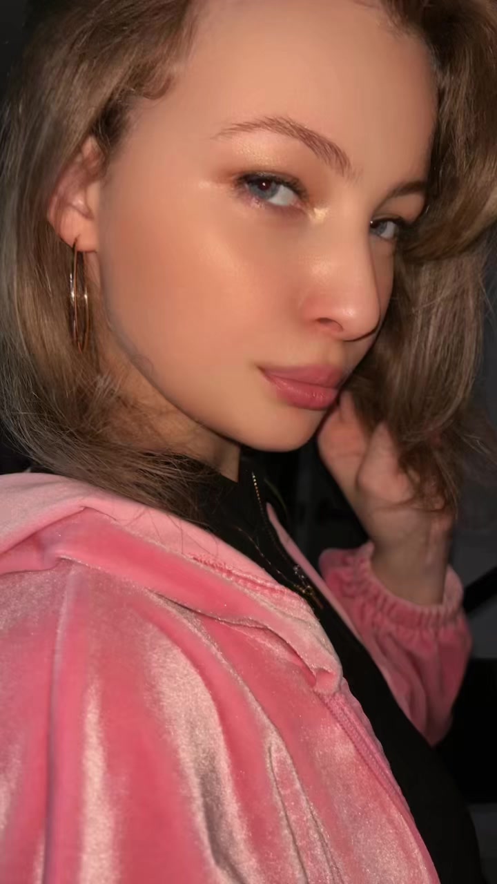 @пупсик👄