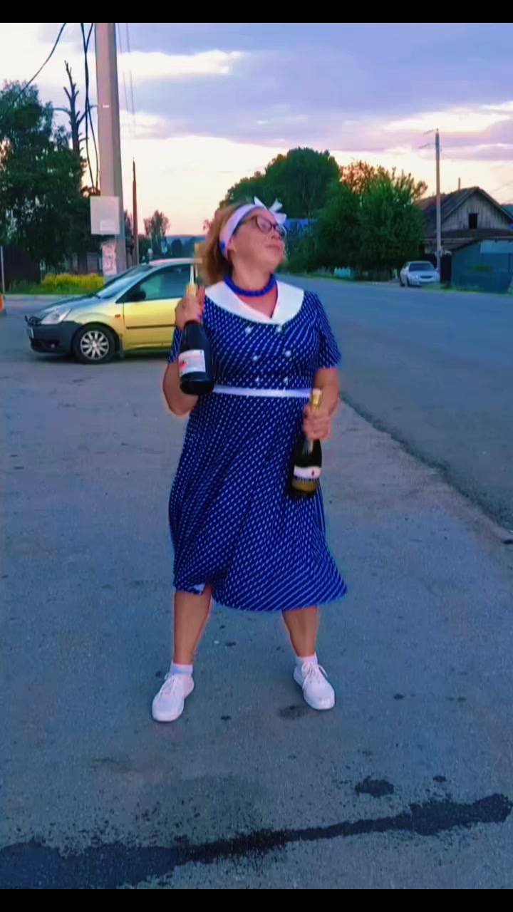 @Алёнушка