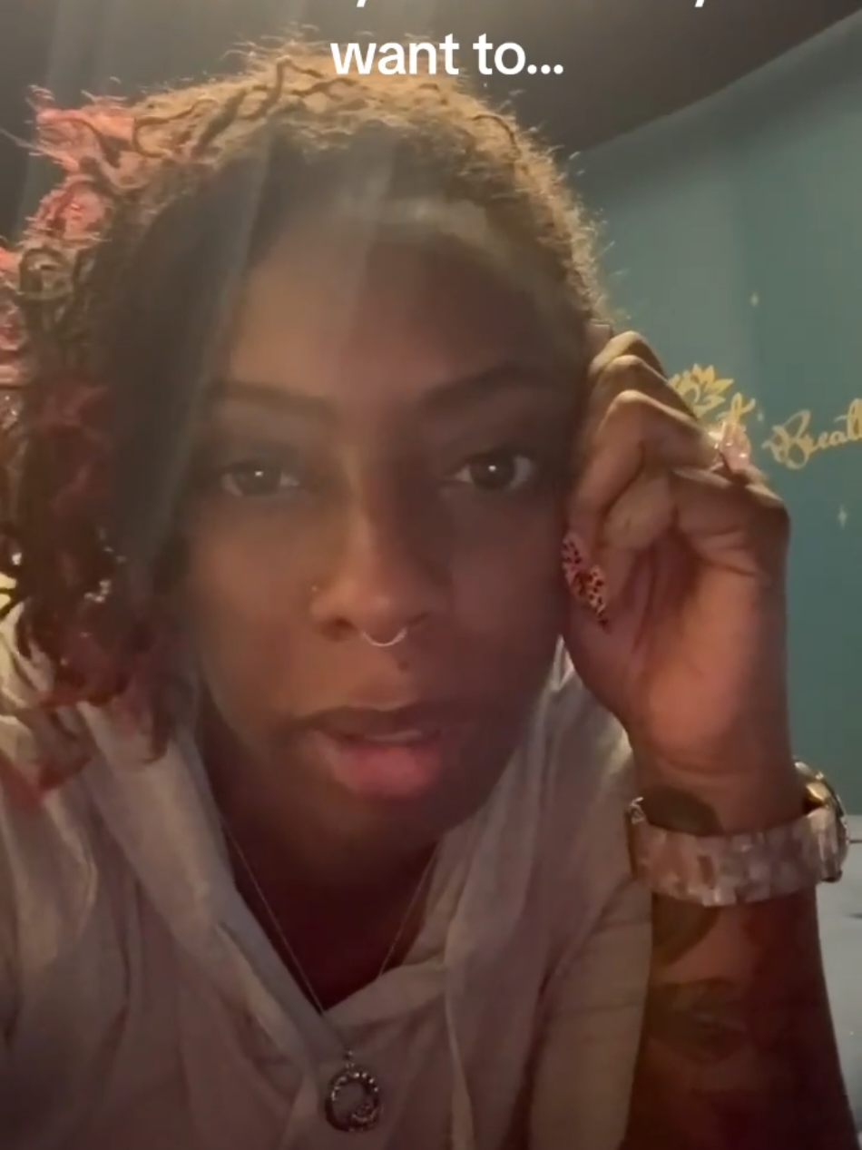 @hoodhippietherapist