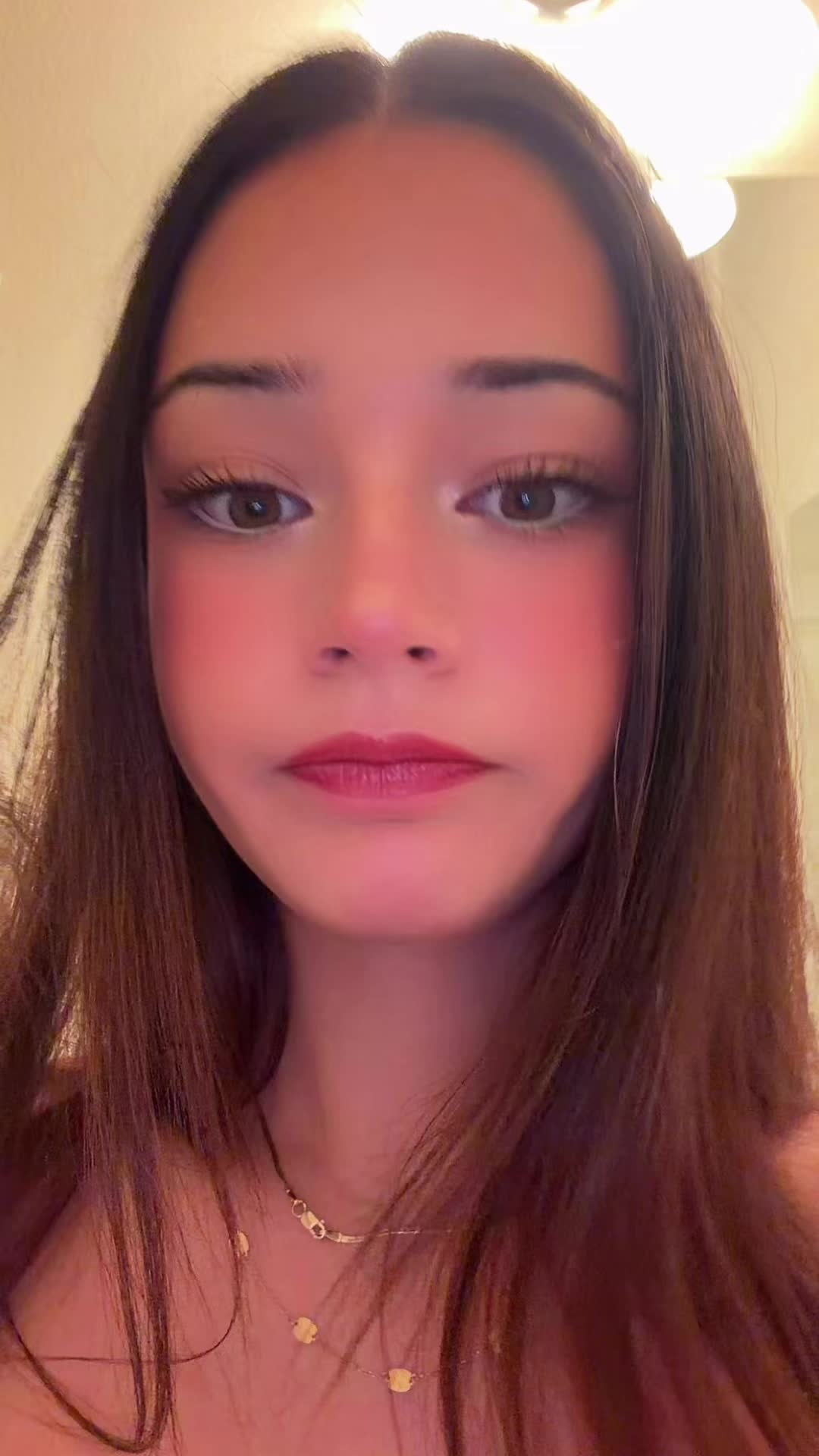 @malia