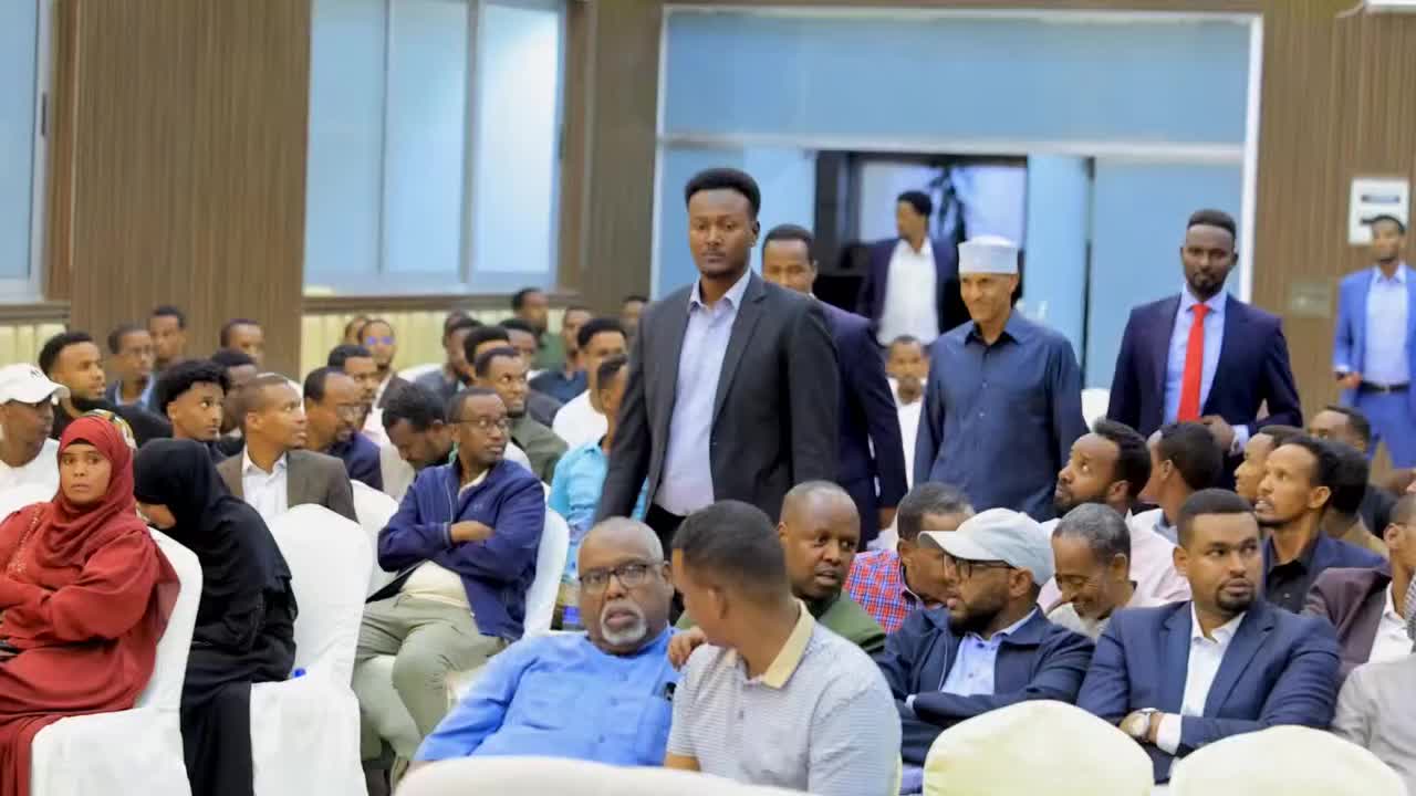 @{karamadha editor 🇸🇴🇧🇫🤍}
