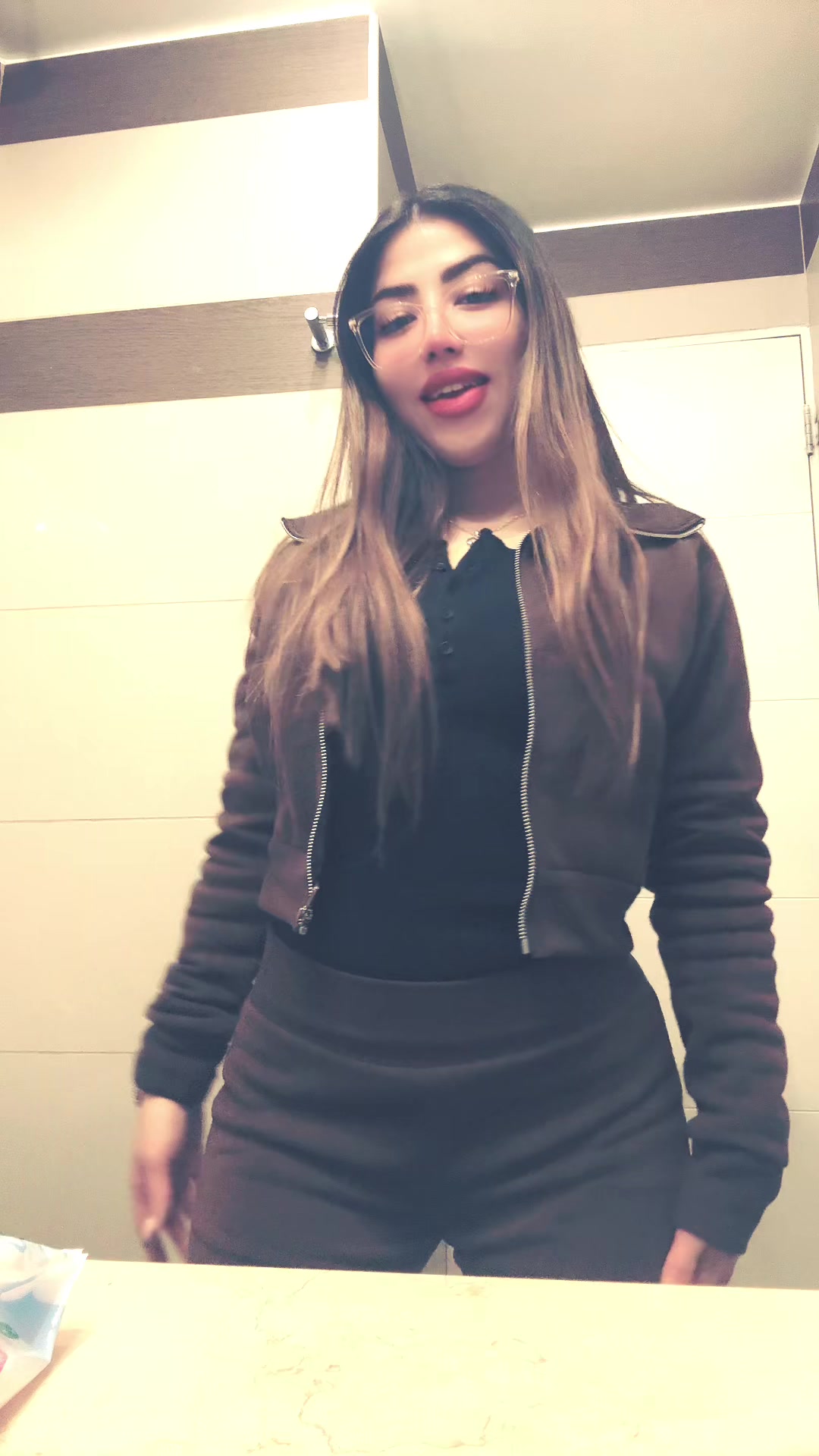 @piajaviera._