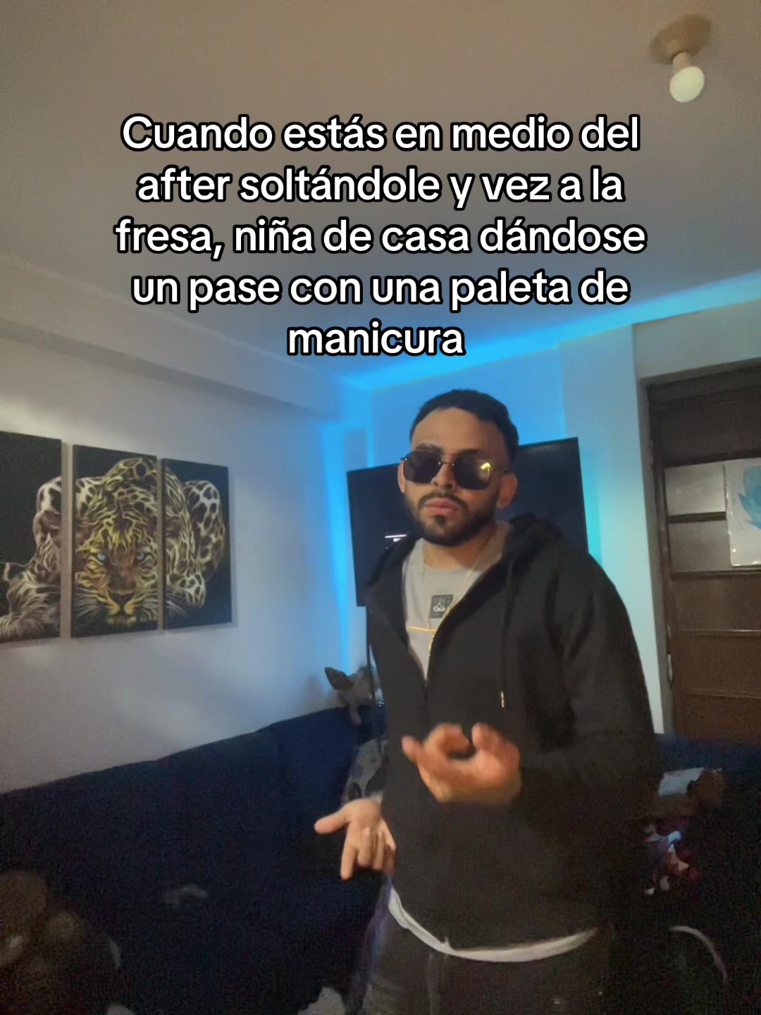 @Alexandro