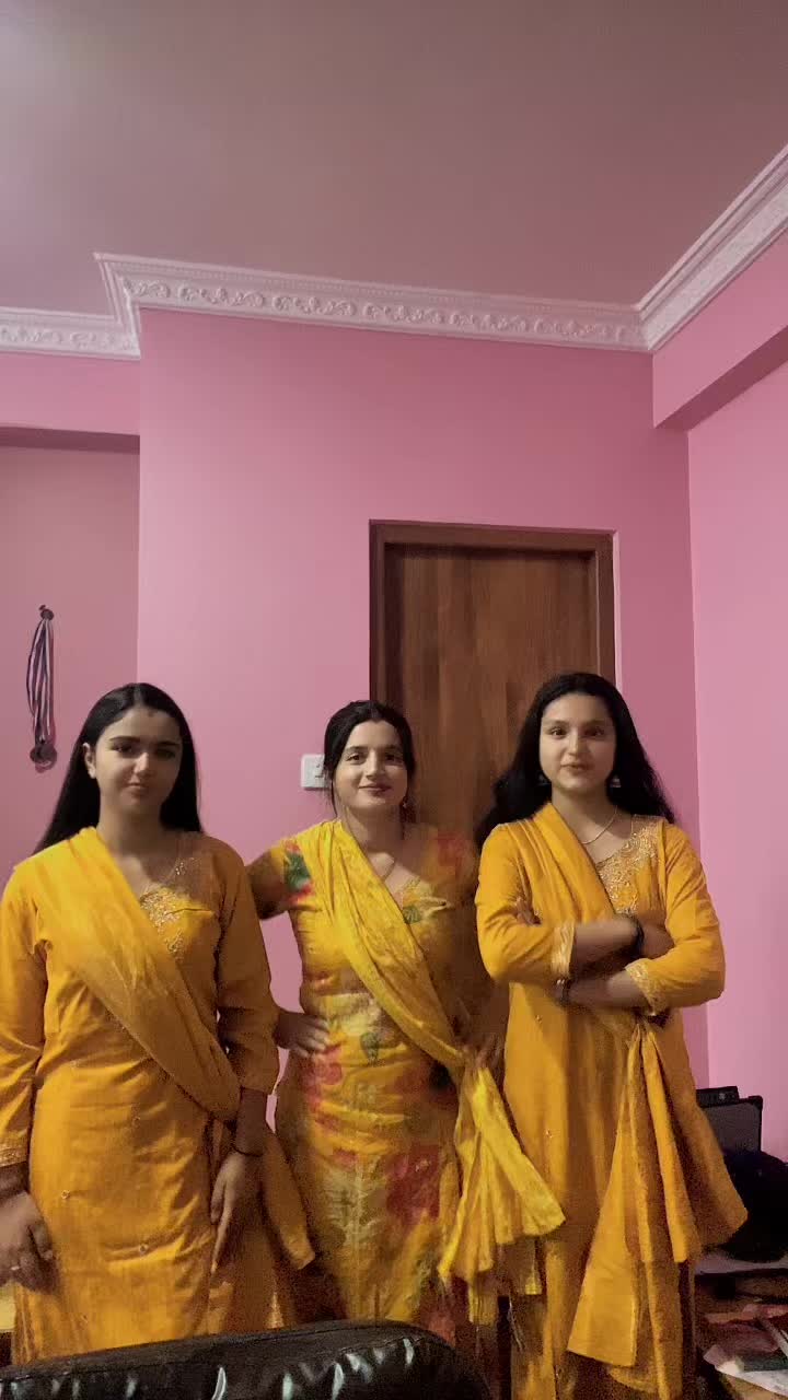@SaDkshYa👧