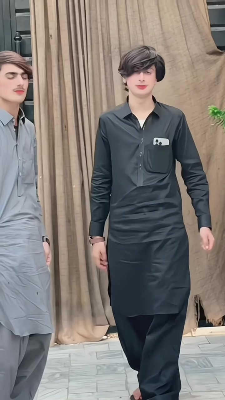 @𝕽𝖊𝖑𝖊𝖝 𝖋𝖆𝖍𝖎𝖒💸