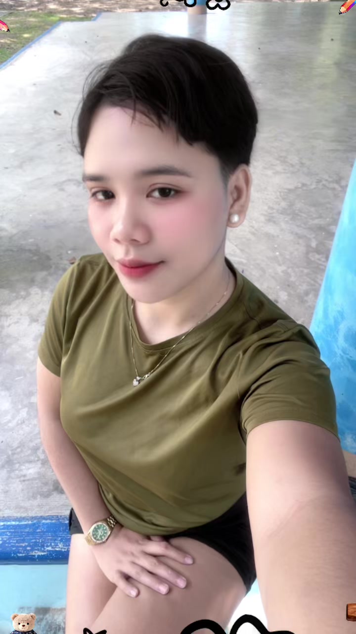 @Ems🤍✨