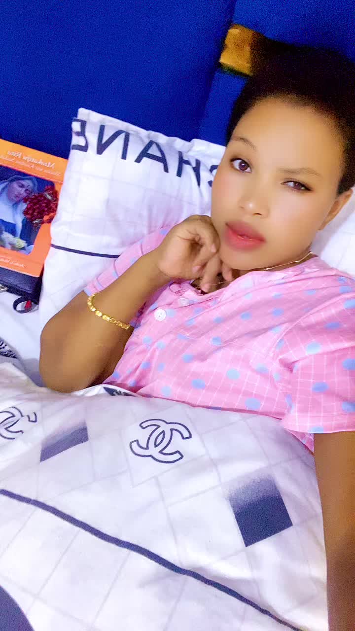 @Angelynepf