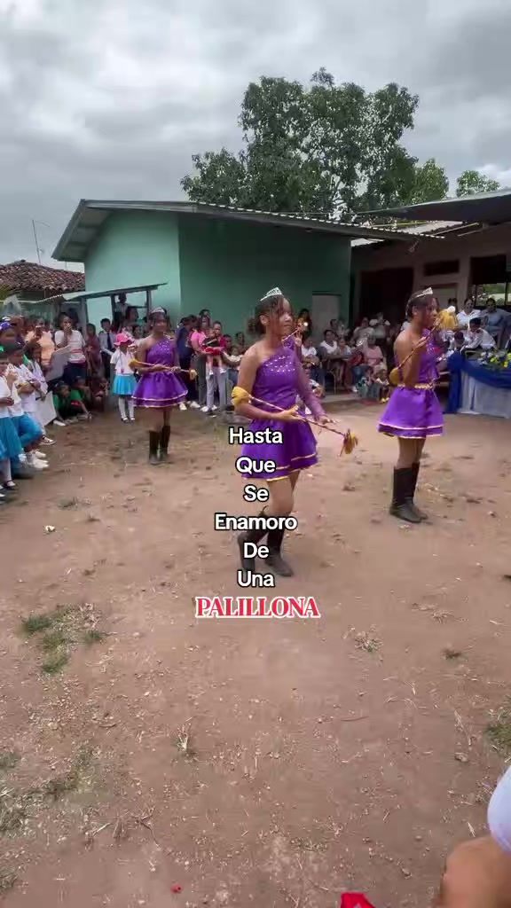 @LORE🧚♀️