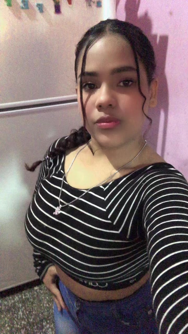 @Ela🦦