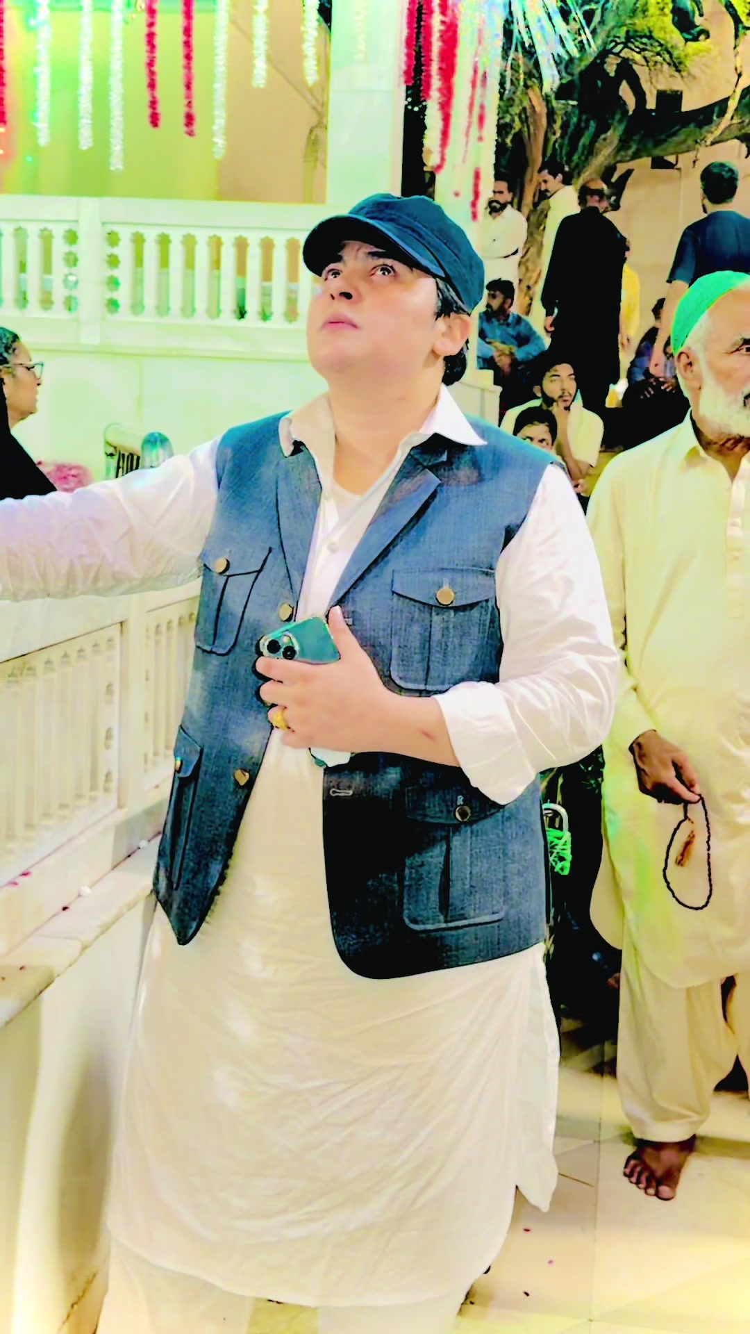 @Singer samina pari zaad