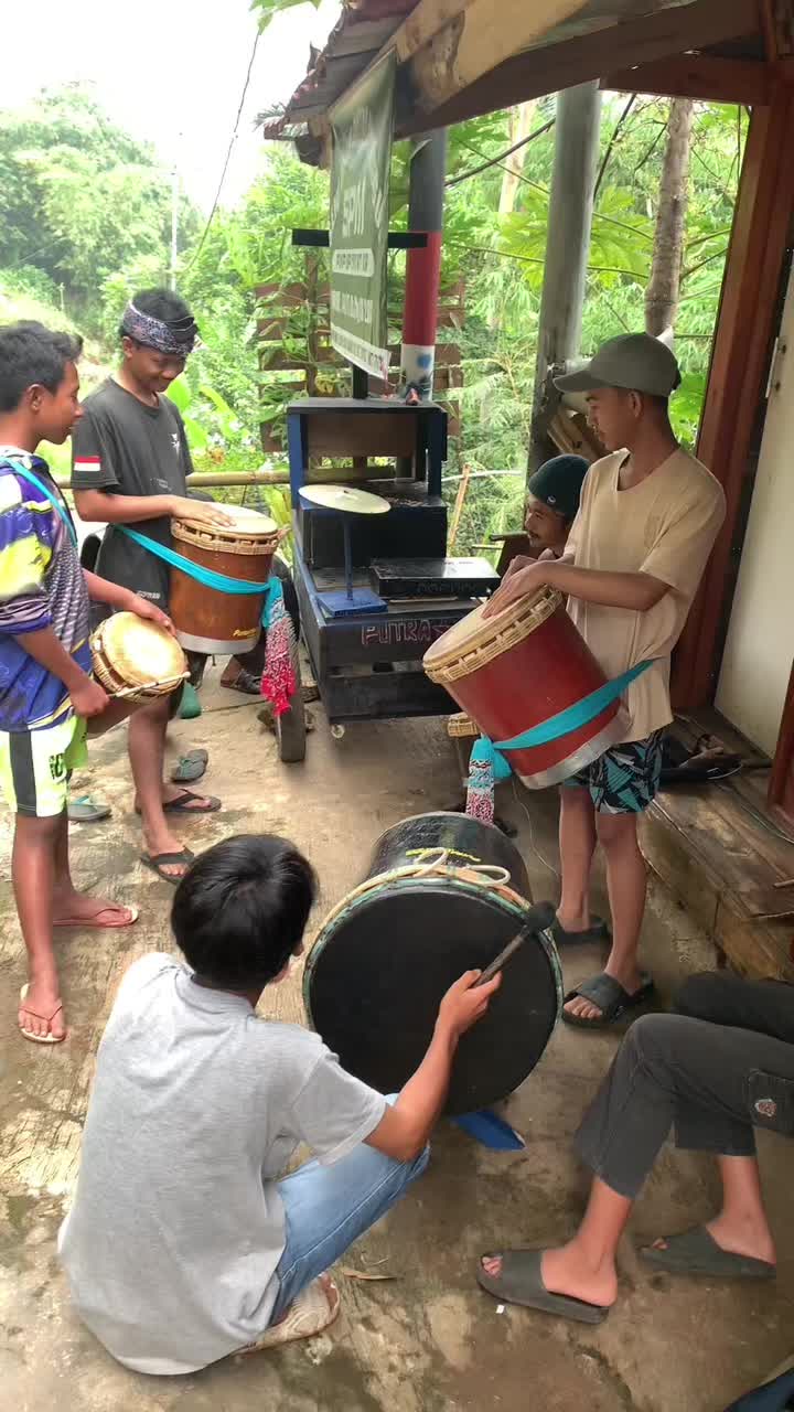 @&ldquo;SENI REAK PUTRA MUNGGUL&rdquo;