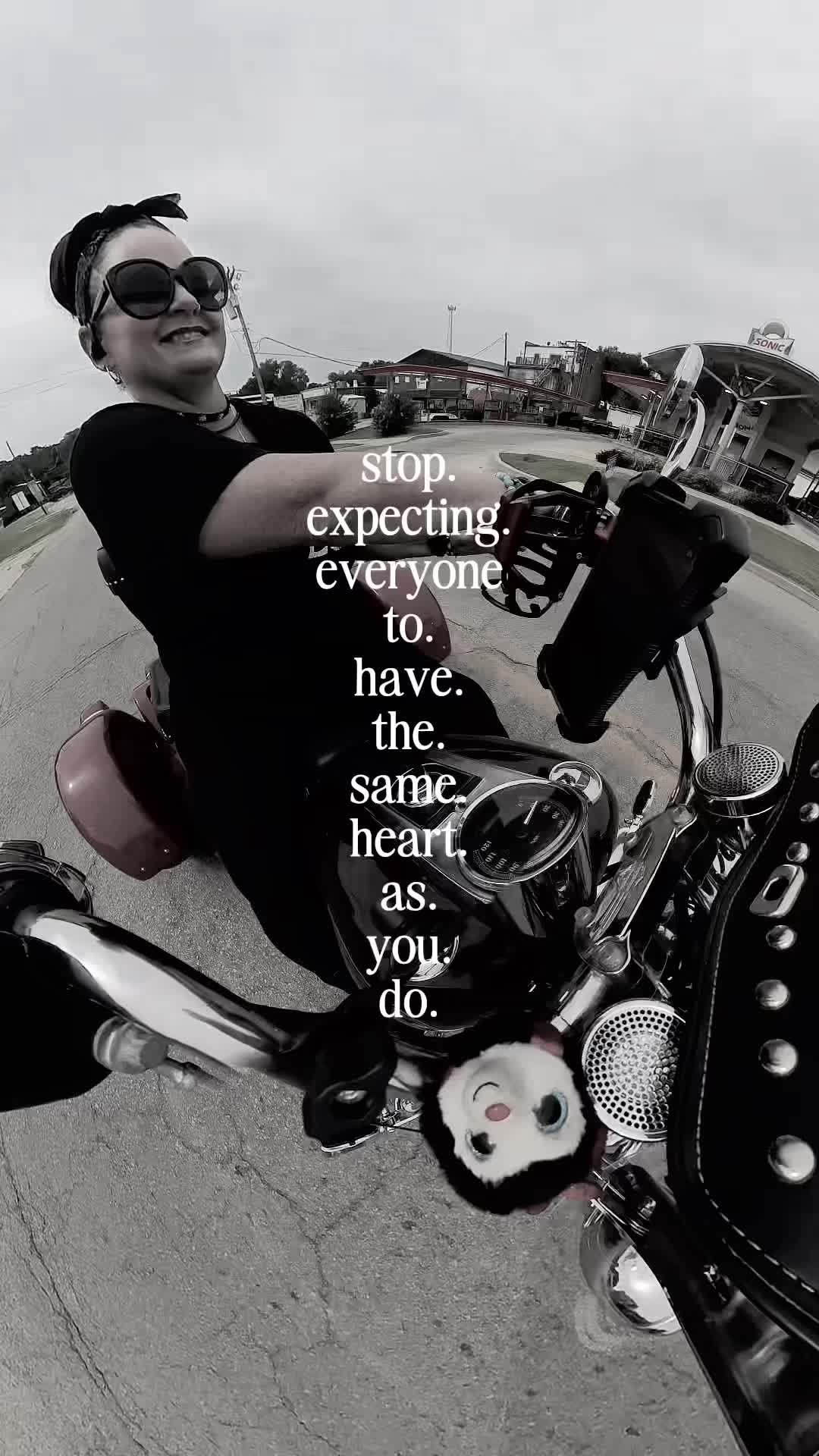 @♦️♥️♠️♣️bikerchickMindy❌