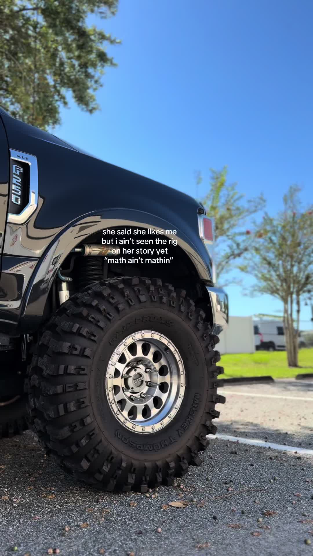 @️