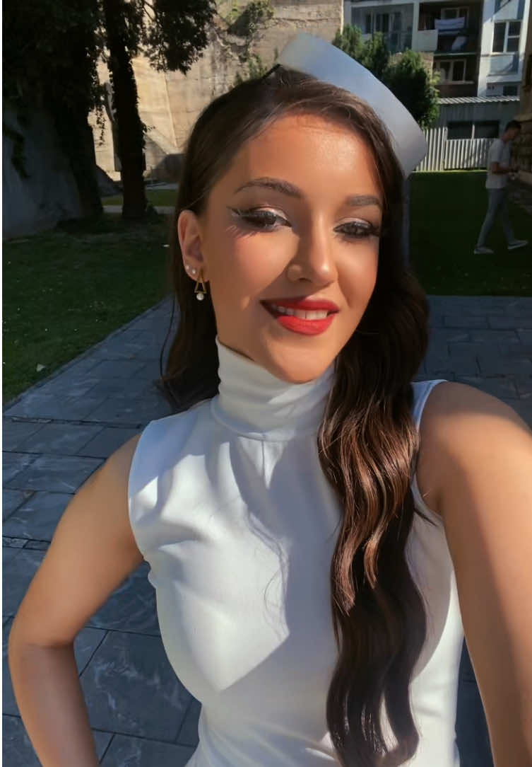 @andjela