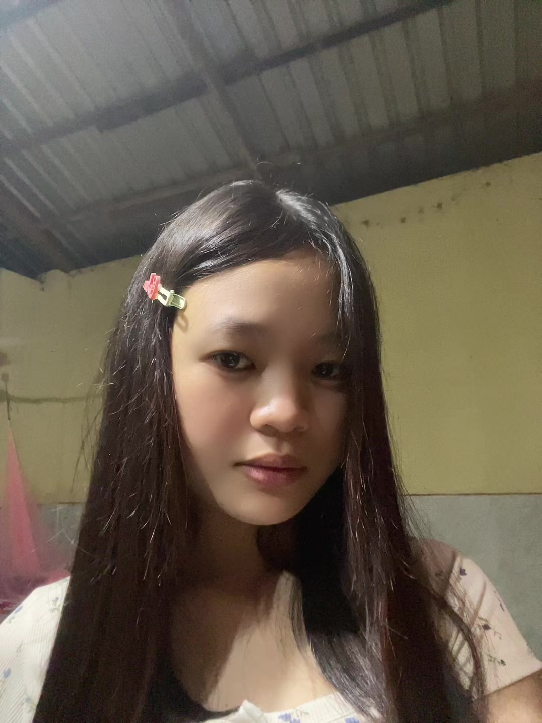 @អេងក្មេងបីសាច