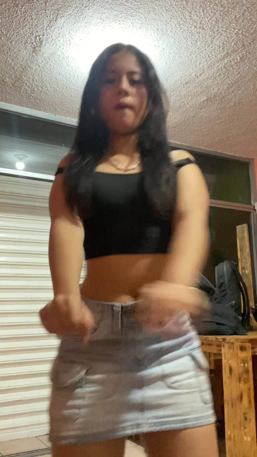 @mj