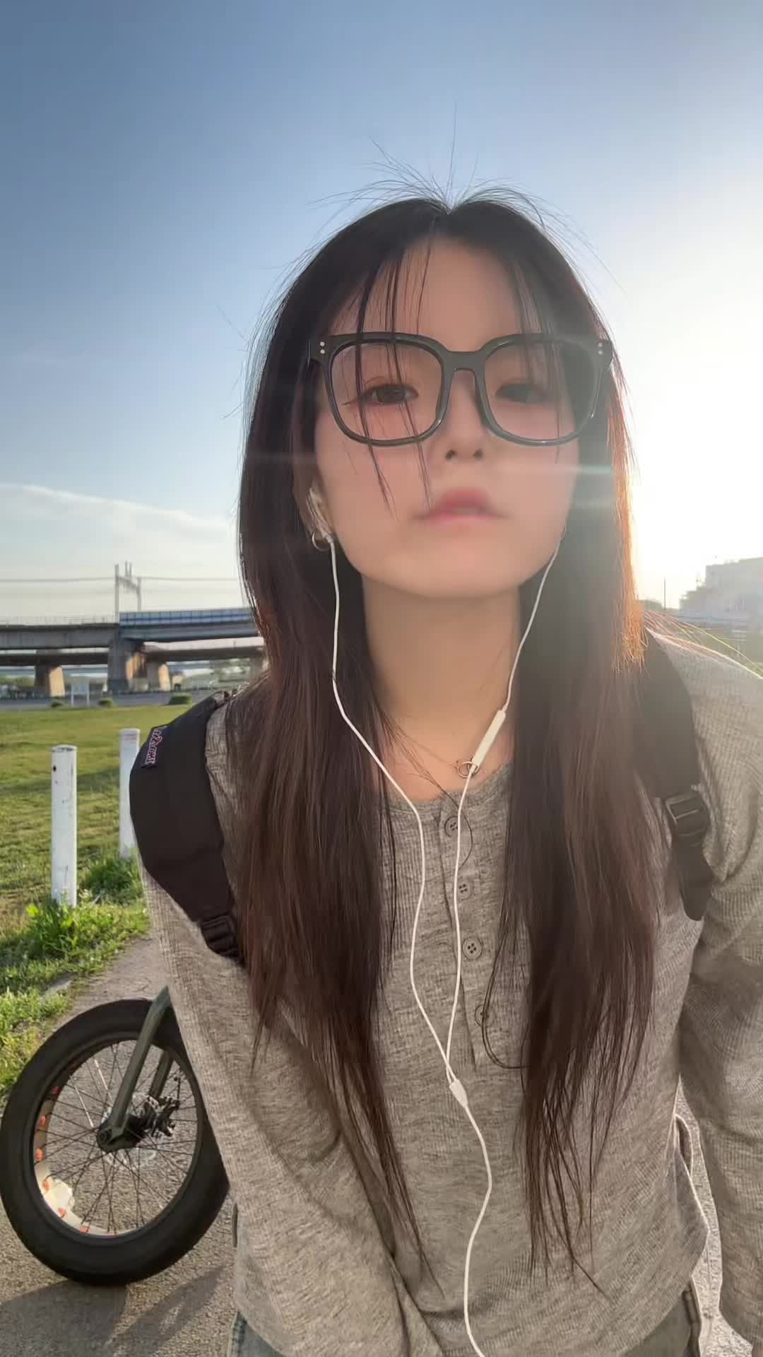 @è±