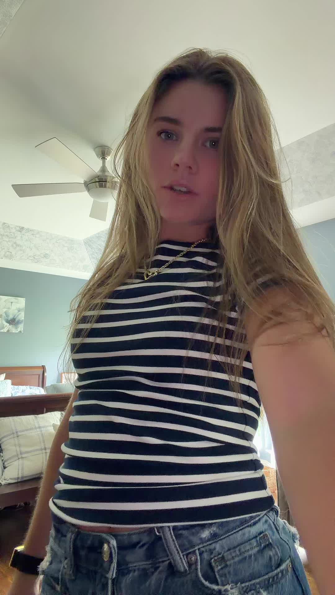 @JENNA🪩⚡️🫧
