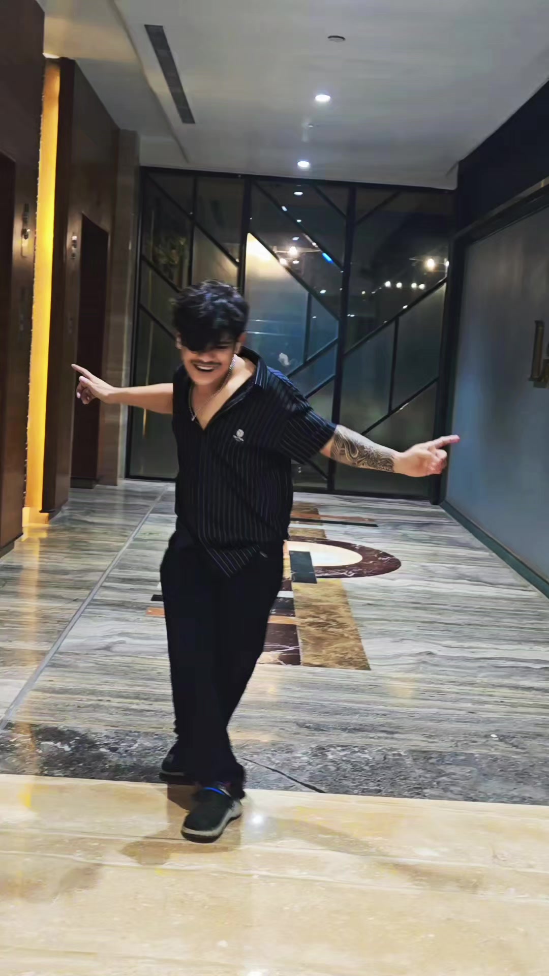 @👑᥉𝚞𝐫𝗯οᏇ✿✧👑