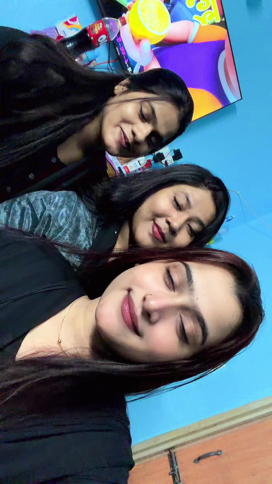 @👀 JuLi 🥹