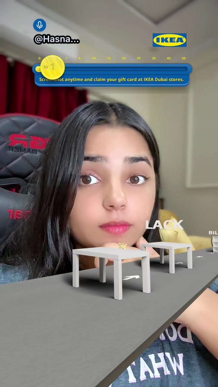 @👑 𝑸𝑼𝜠𝜠𝑵 𝑮 👑
