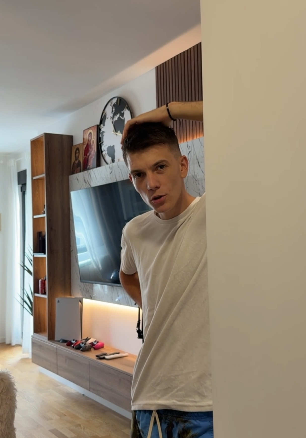 @Janko