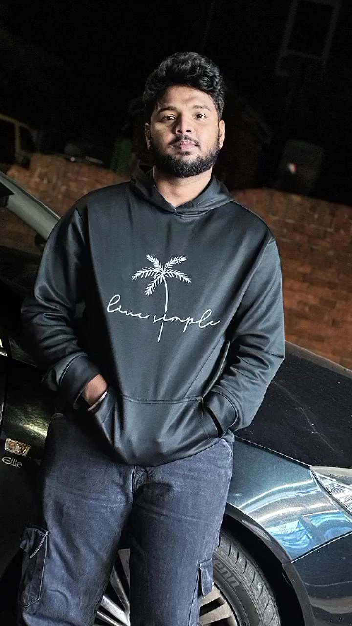 @(RaVana 🔥🔥🇬🇧🇬🇧