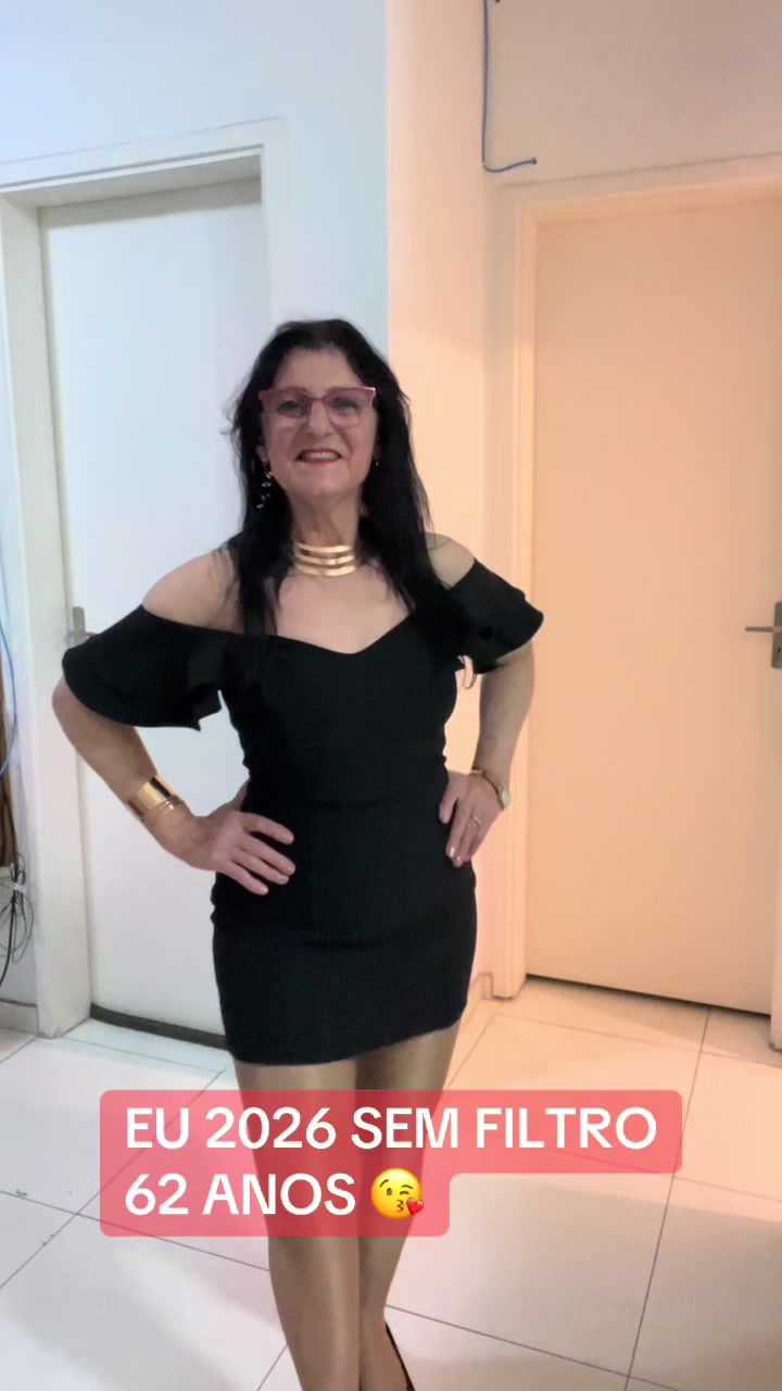 @Édina a bonitona do Tiktok💃
