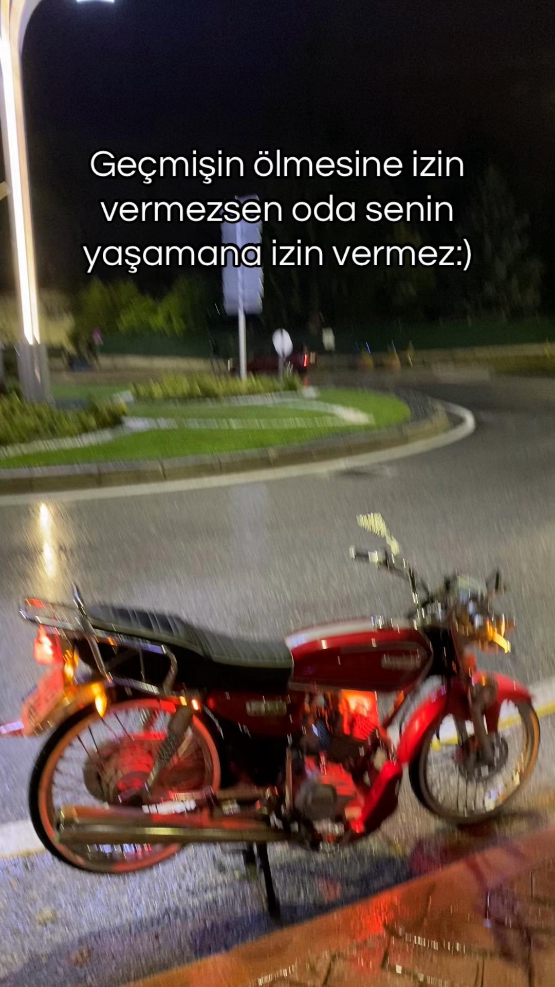 @ᴇʜʟɪ
