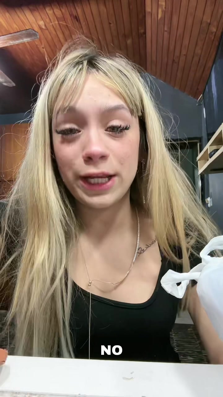 @Jazmincita