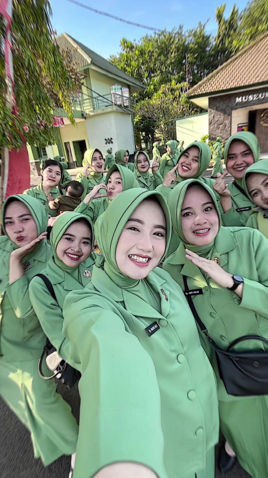 @NADIYA