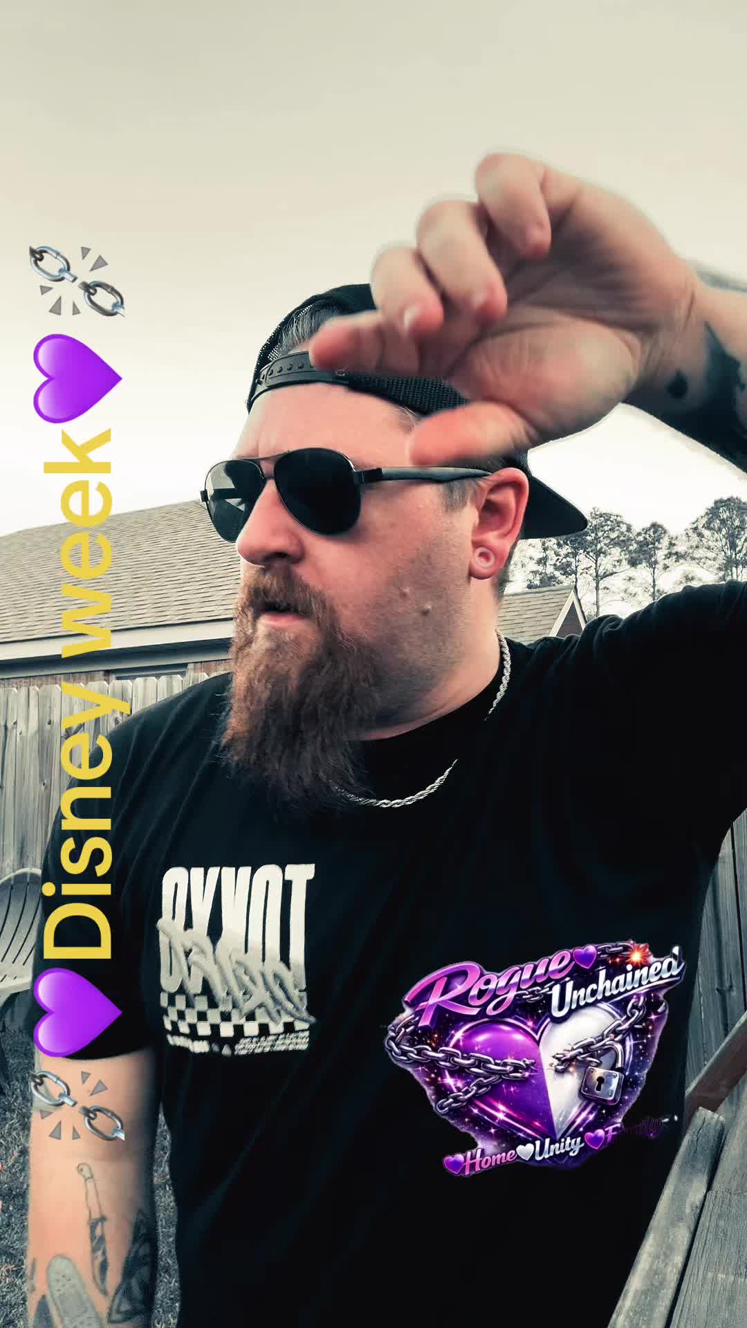@💜🤍b3ast_of_chaos🤍💜