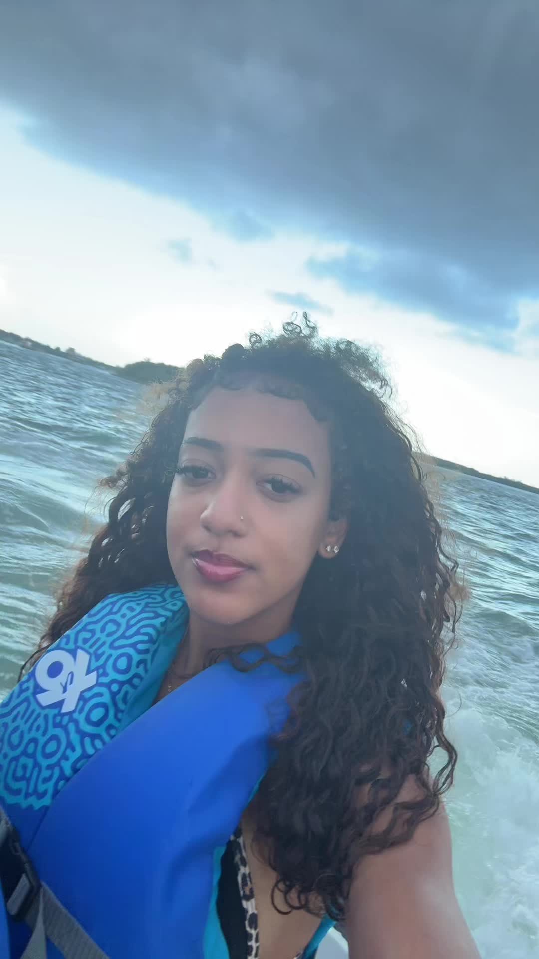 @defnotaliya