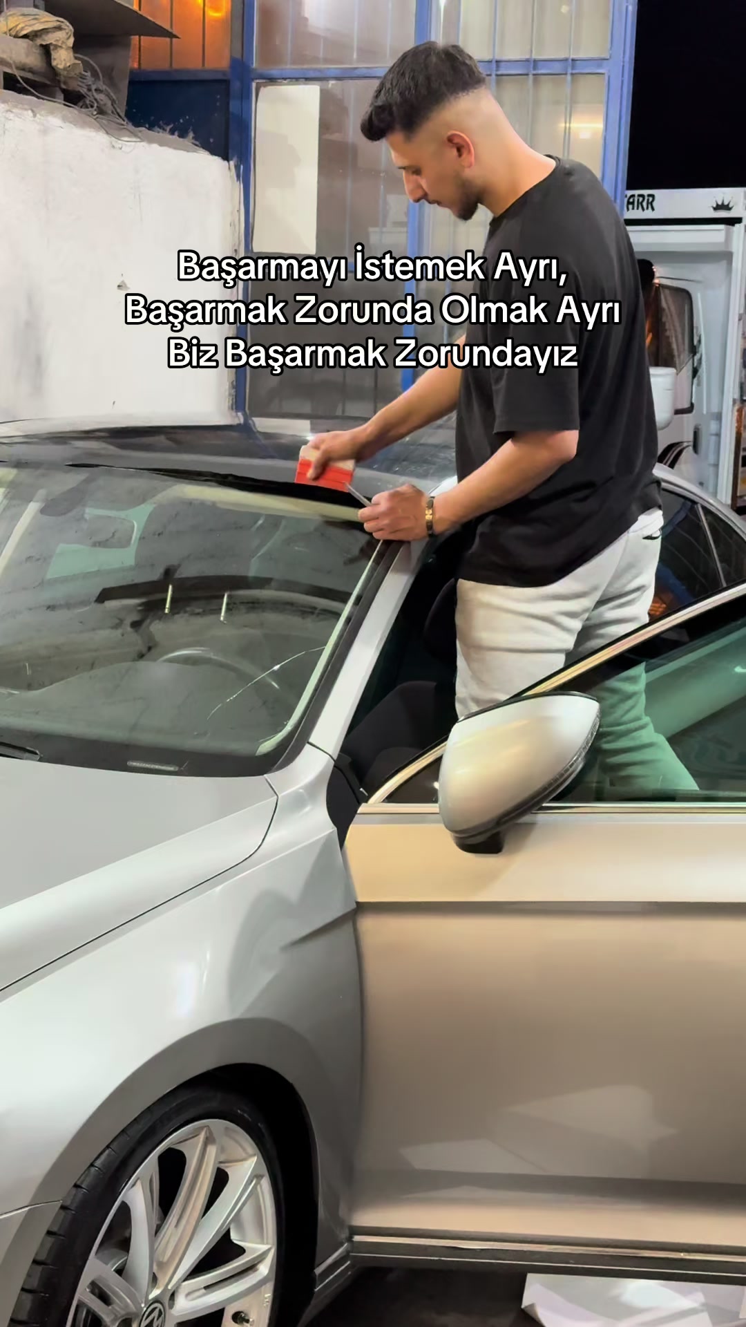 @𝐻.𝒟