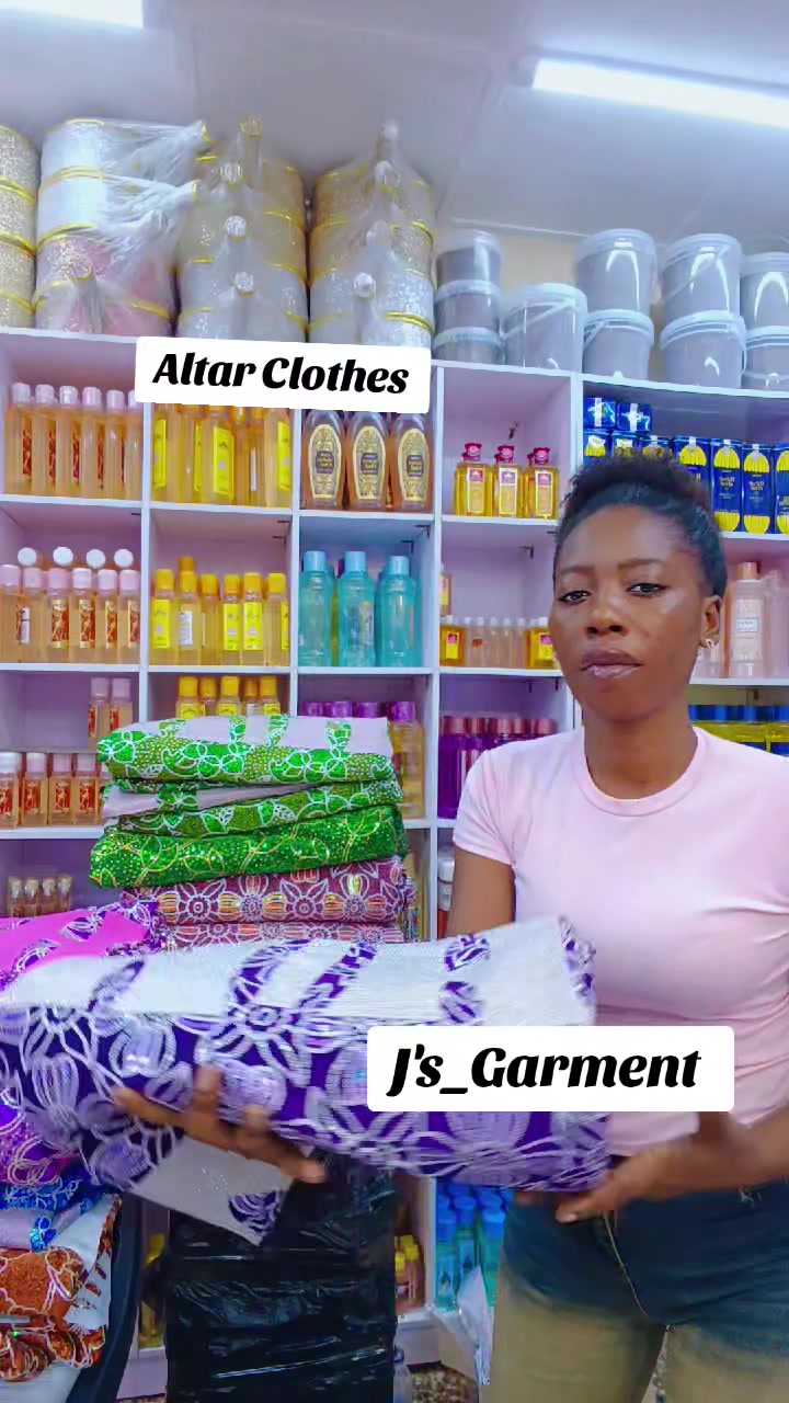 @Julian's_Garment