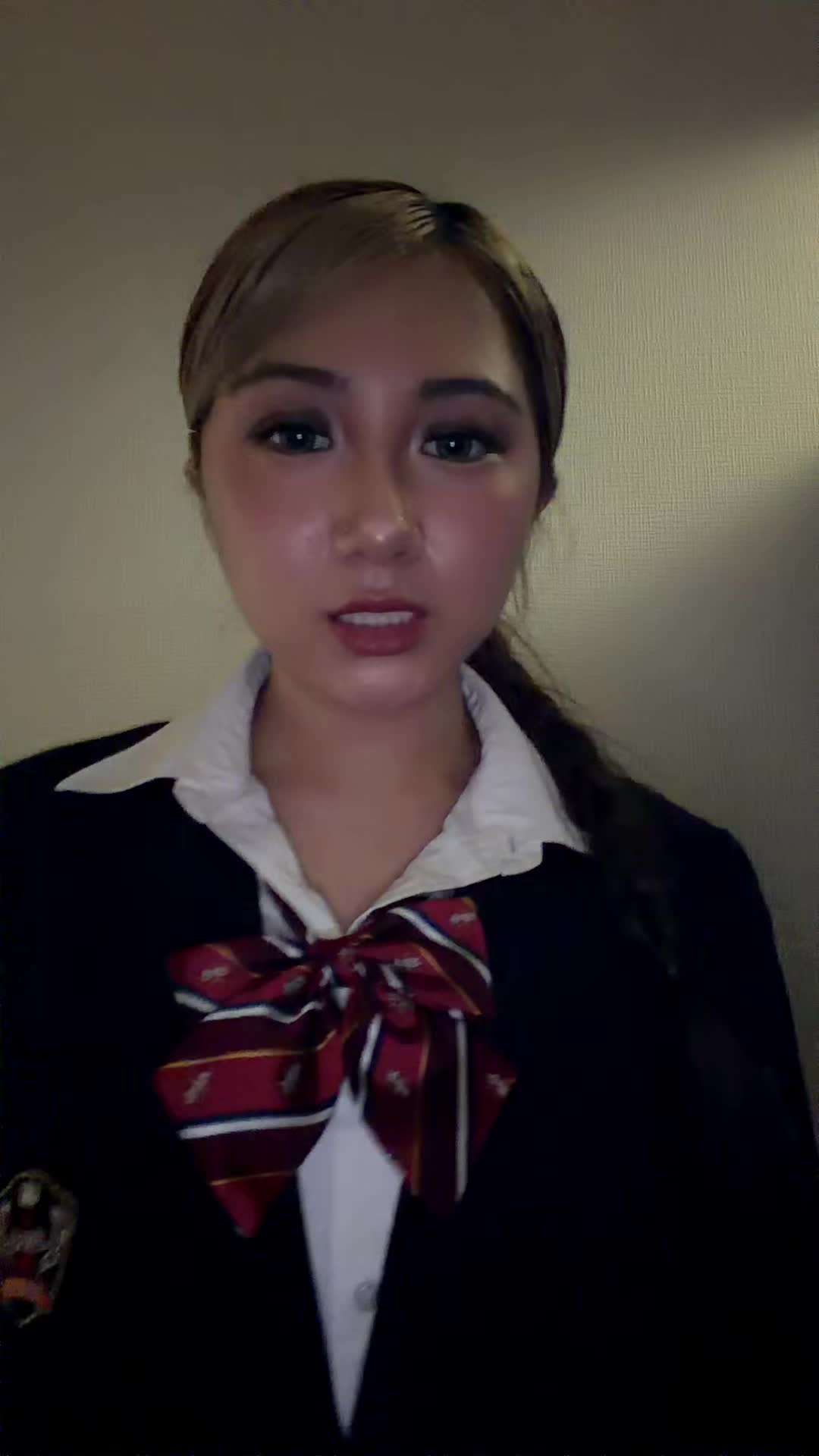 @レオ