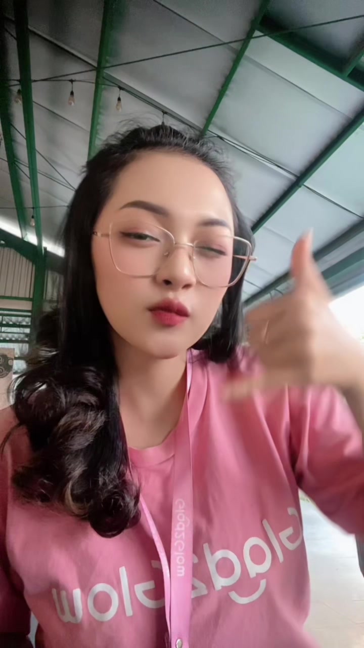 @peachychuwiee