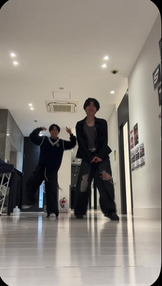 @TOKYOBANANABOYZ