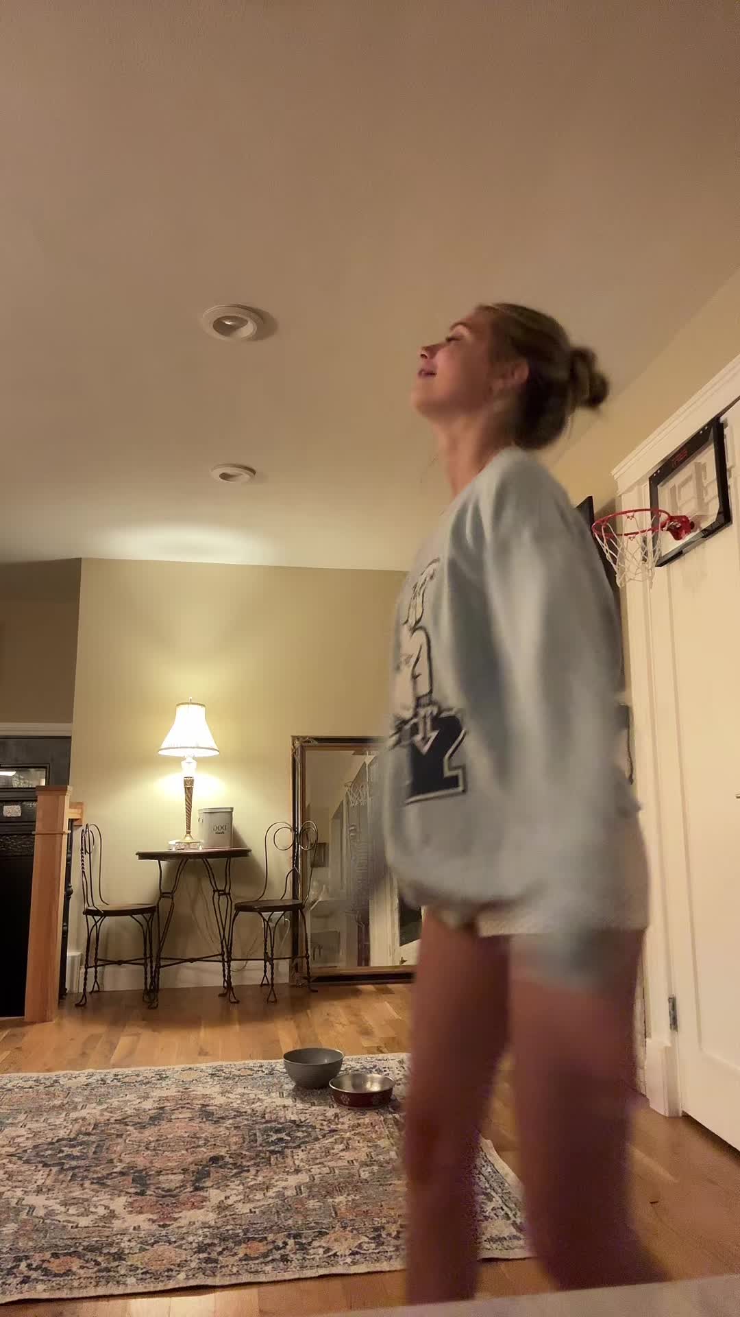 @💥