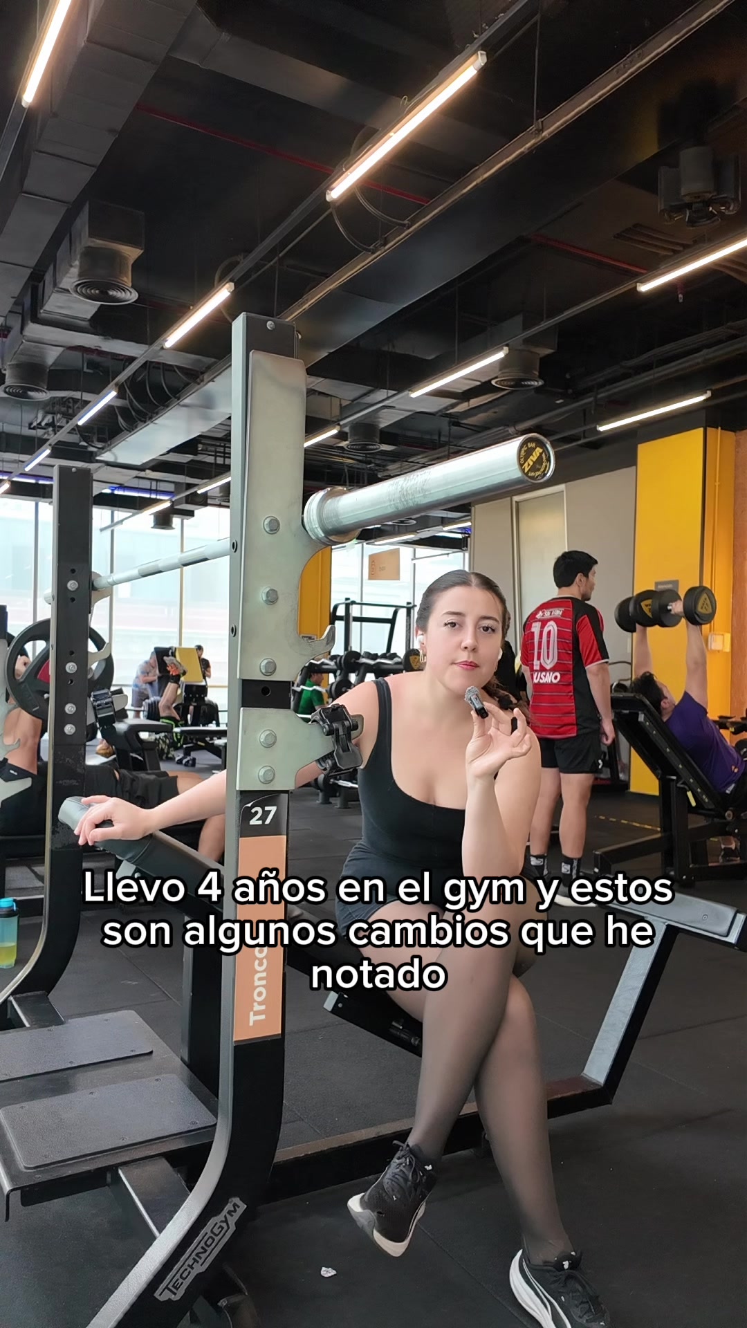 @Ara la chilena